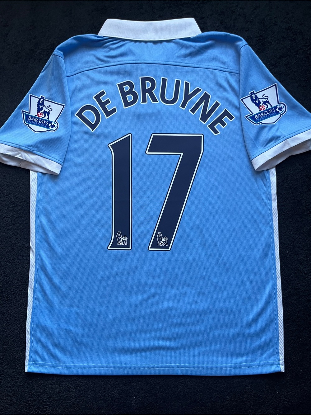 De Bruyne #17 Man City Retro Soccer Jersey Manchester Home 2015/2016